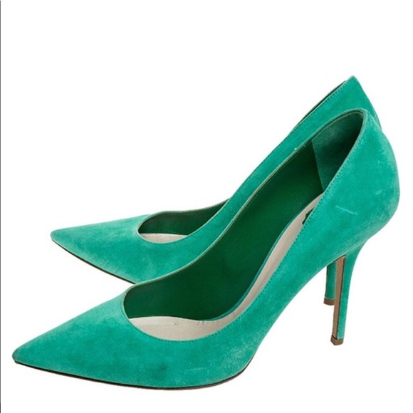 Christian Dior Stunning Emerald green suede pumps!!! Worn once. Gorgeous 💚💚 - Picture 9 of 9